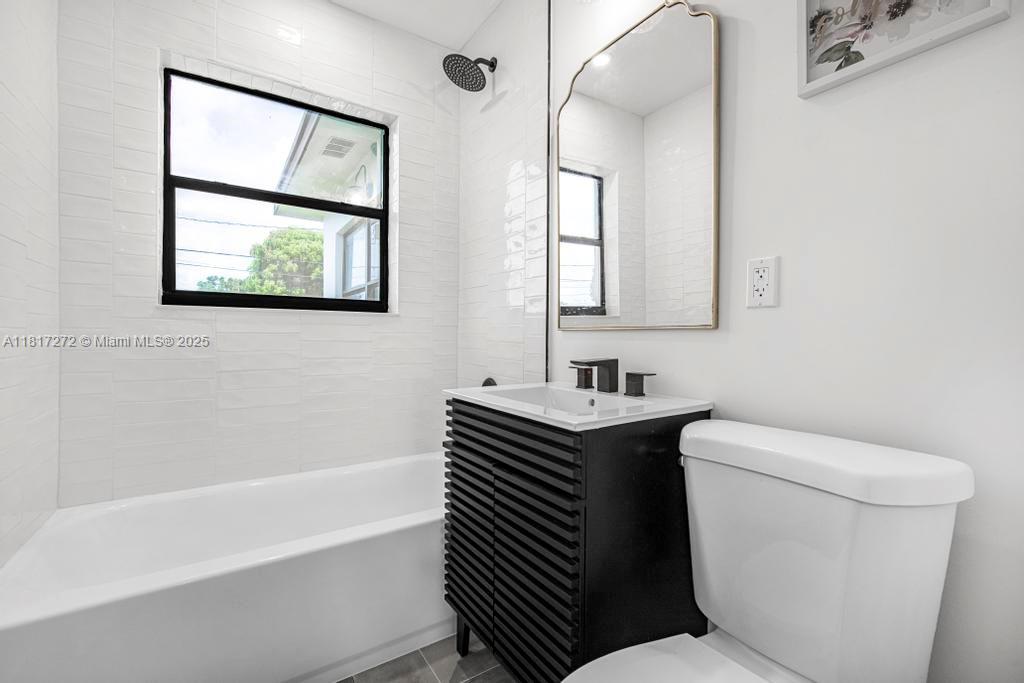ATLANTIC GARDENS DELRAY - Residential Lease