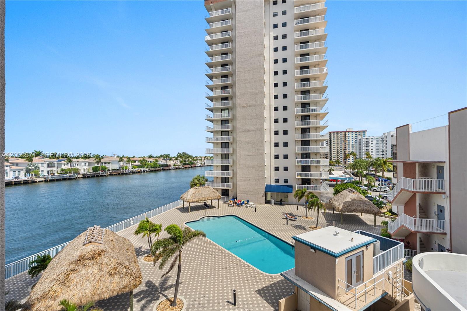ALLINGTON TOWERS CONDO - Residential Lease