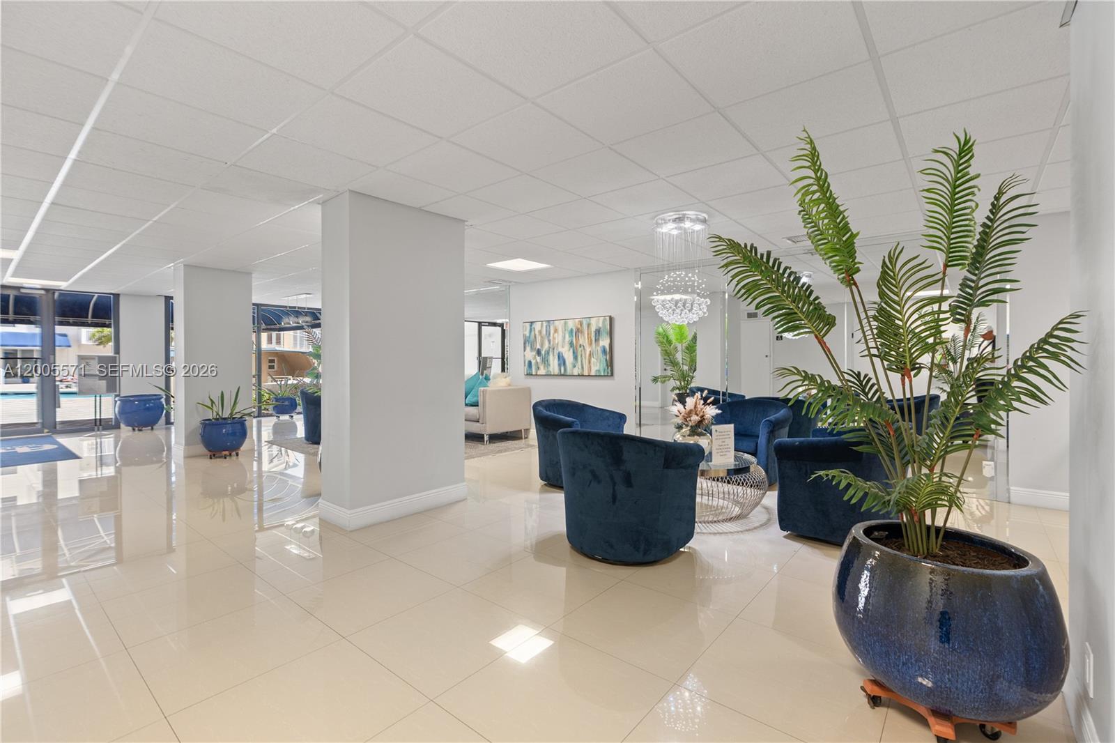 ALLINGTON TOWERS CONDO - Residential Lease