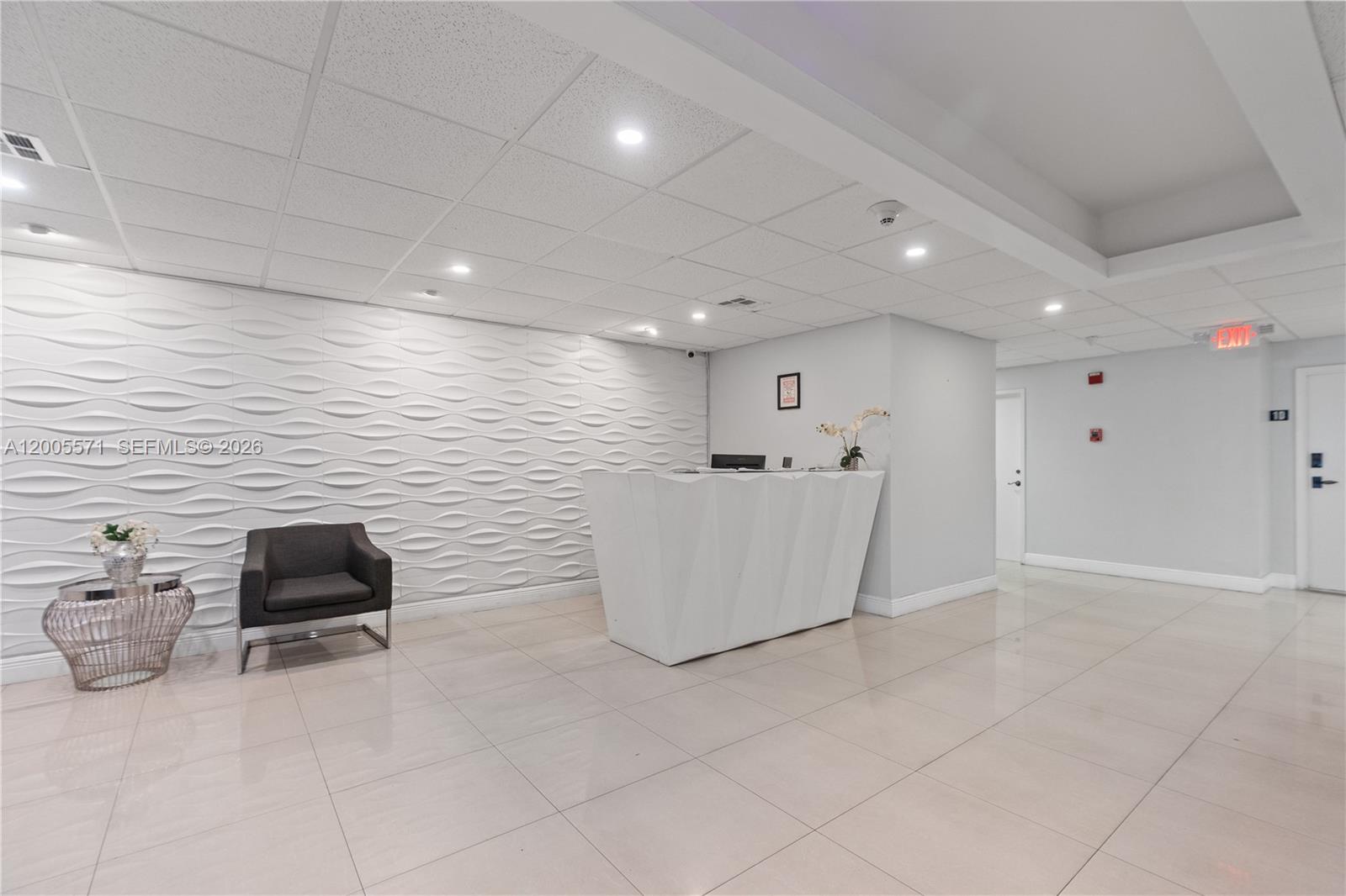 ALLINGTON TOWERS CONDO - Residential Lease