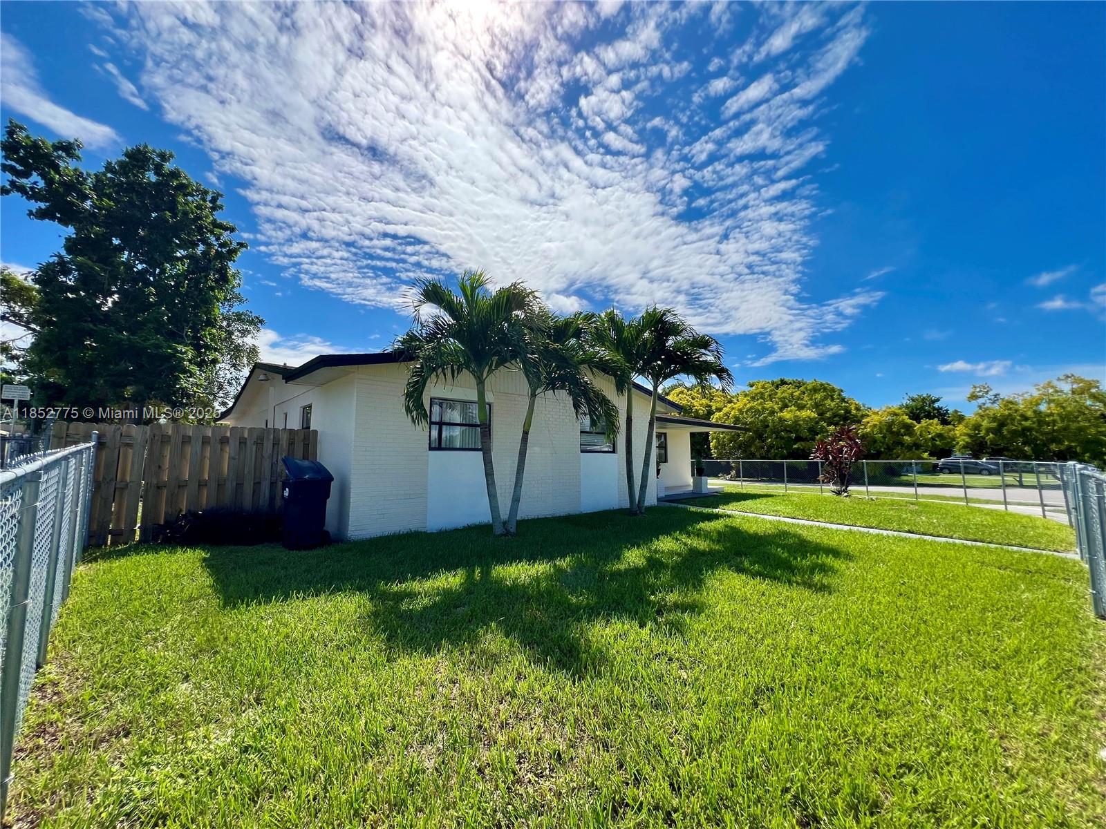 11950 SW 199th St