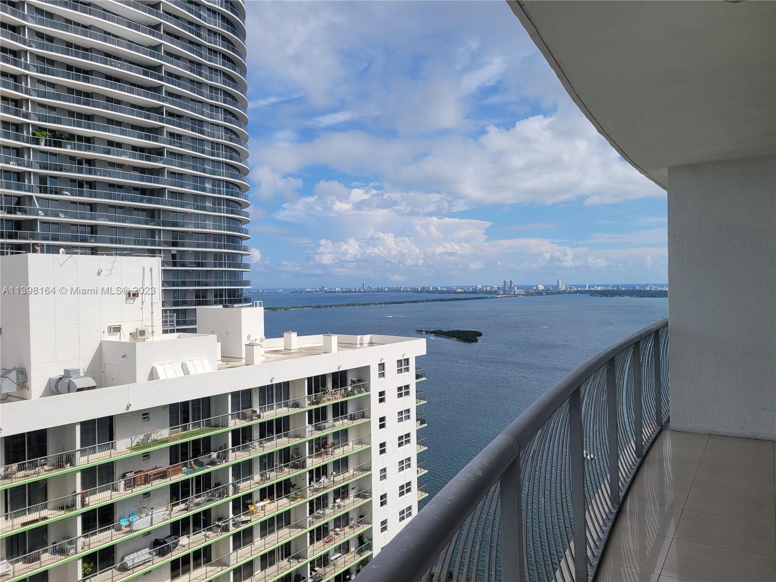 Beautiful and well maintained property in great location!, 1/1 close to Performing Art Center, Downtown and Design District, huge balcony with bay and city views, porcelain tile flooring, basic cable and internet is included.