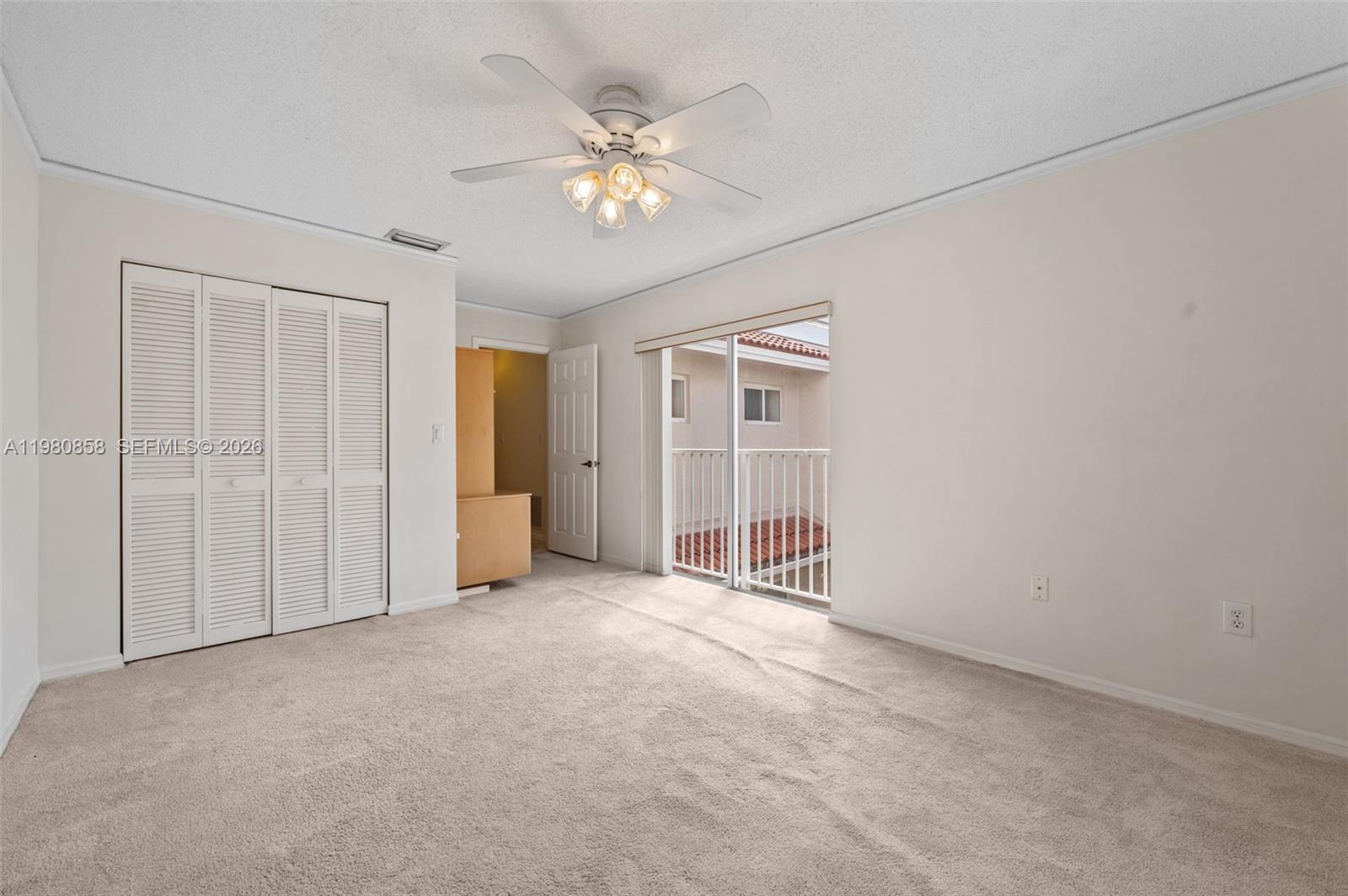 DORAL GREENS - Residential