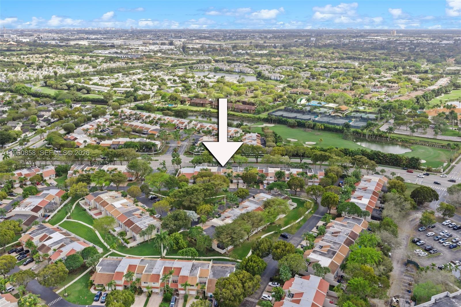 DORAL GREENS - Residential