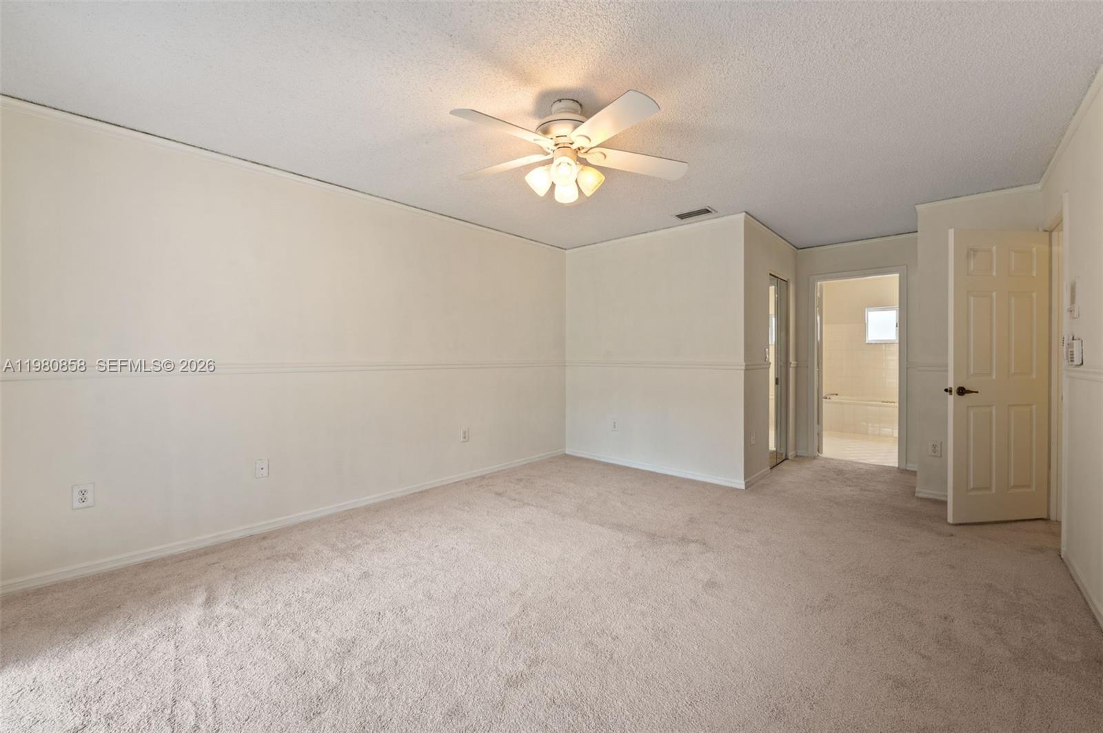 DORAL GREENS - Residential