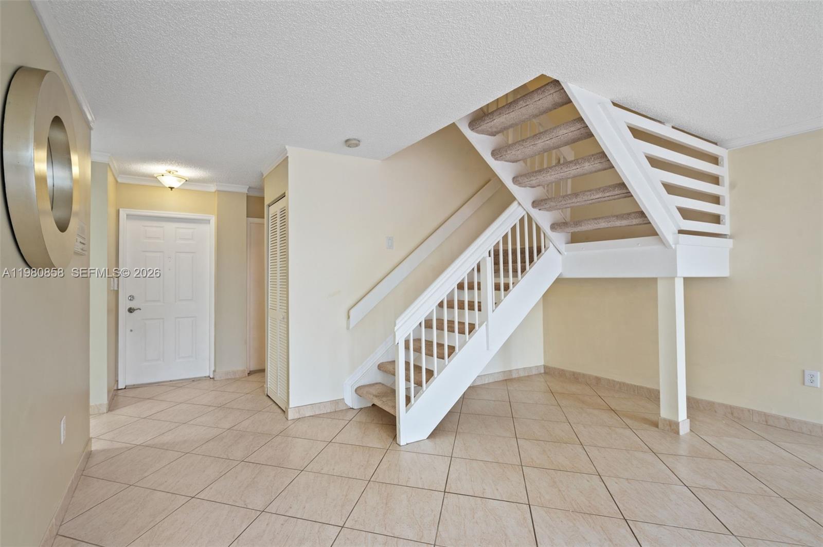 DORAL GREENS - Residential