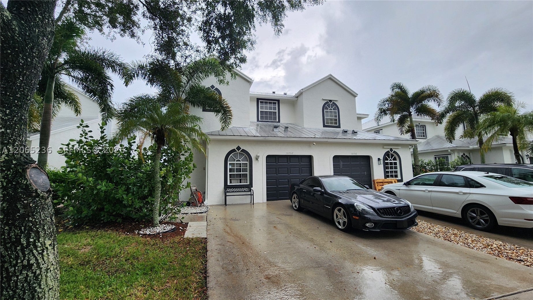 10702 Pelican Dr