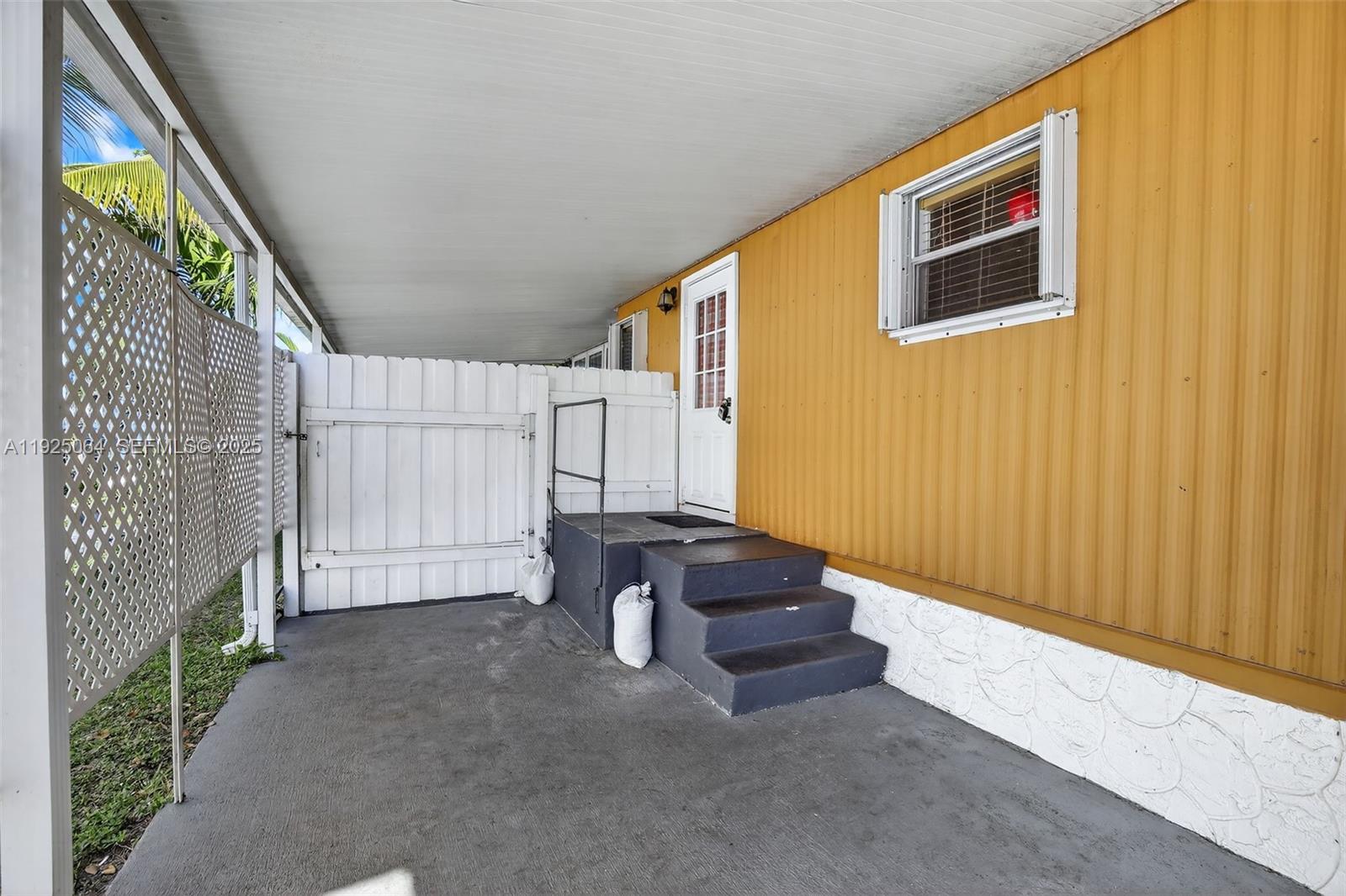 RAVENSWOOD NORTH - Residential