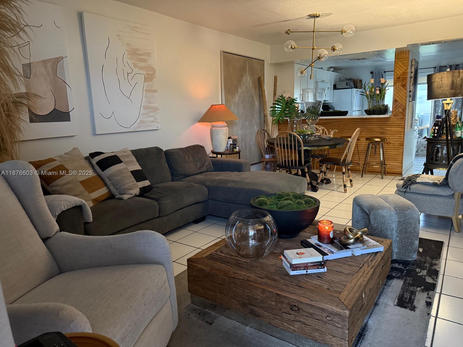 CARMEL TOWNHOMES CONDO - Residential