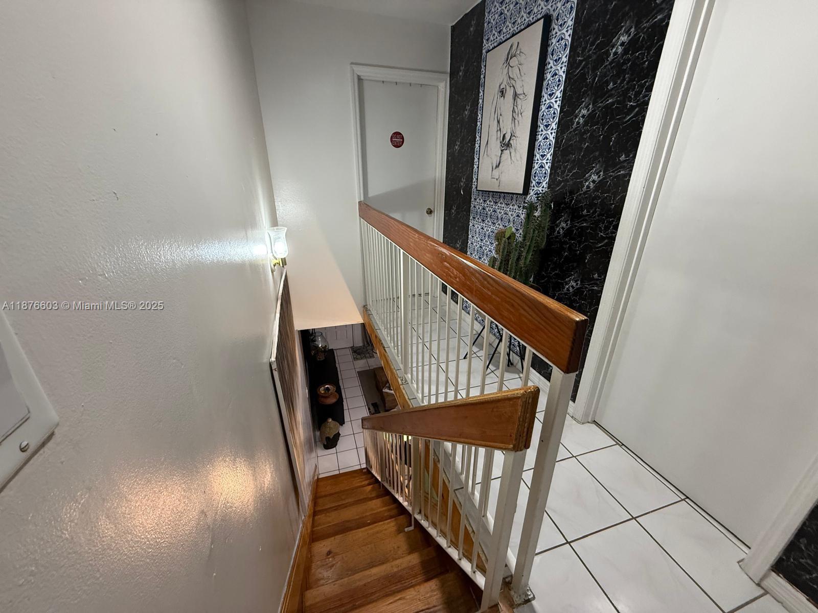 CARMEL TOWNHOMES CONDO - Residential