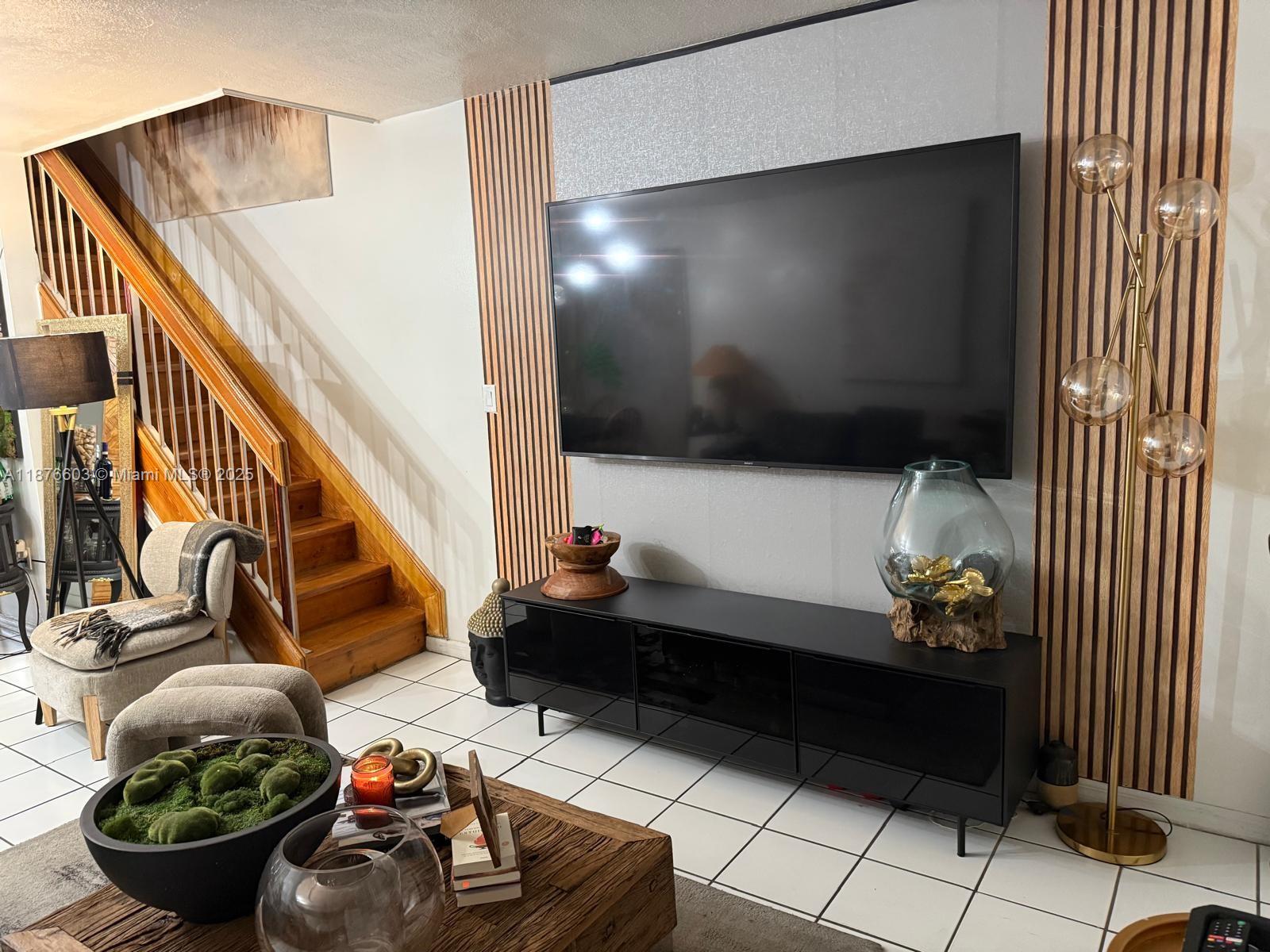 CARMEL TOWNHOMES CONDO - Residential