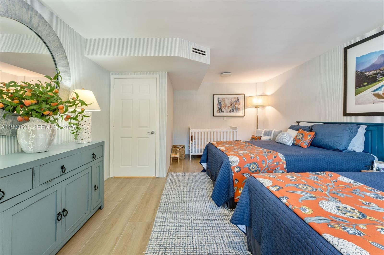 THE TOWNHOMES OF QUAYSIDE - Residential