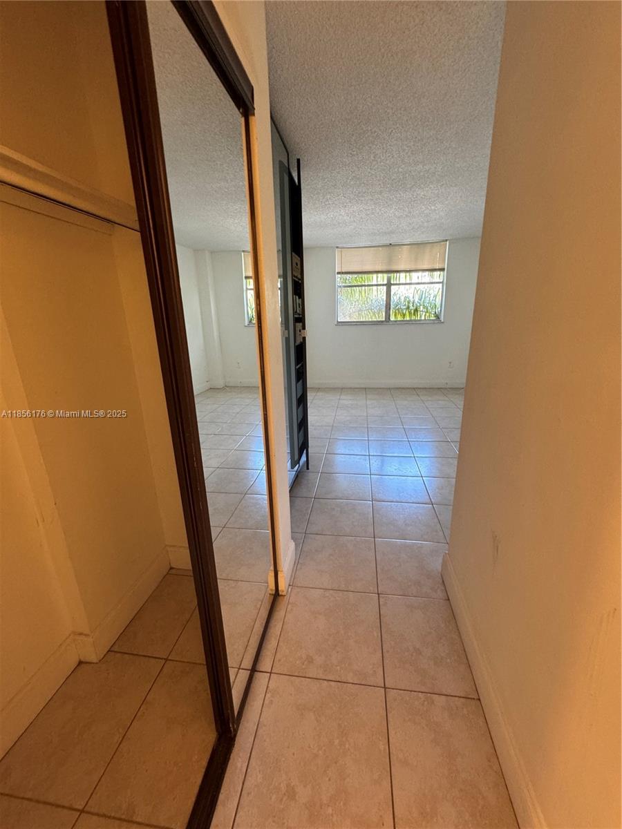 TALL TREES CONDO - Residential