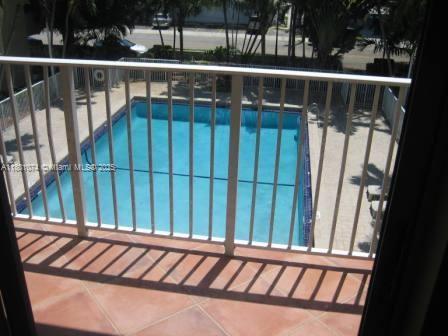1801 S Treasure Dr 307