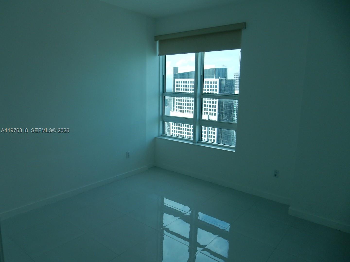 THE PLAZA 851 BRICKELL CO - Residential Lease