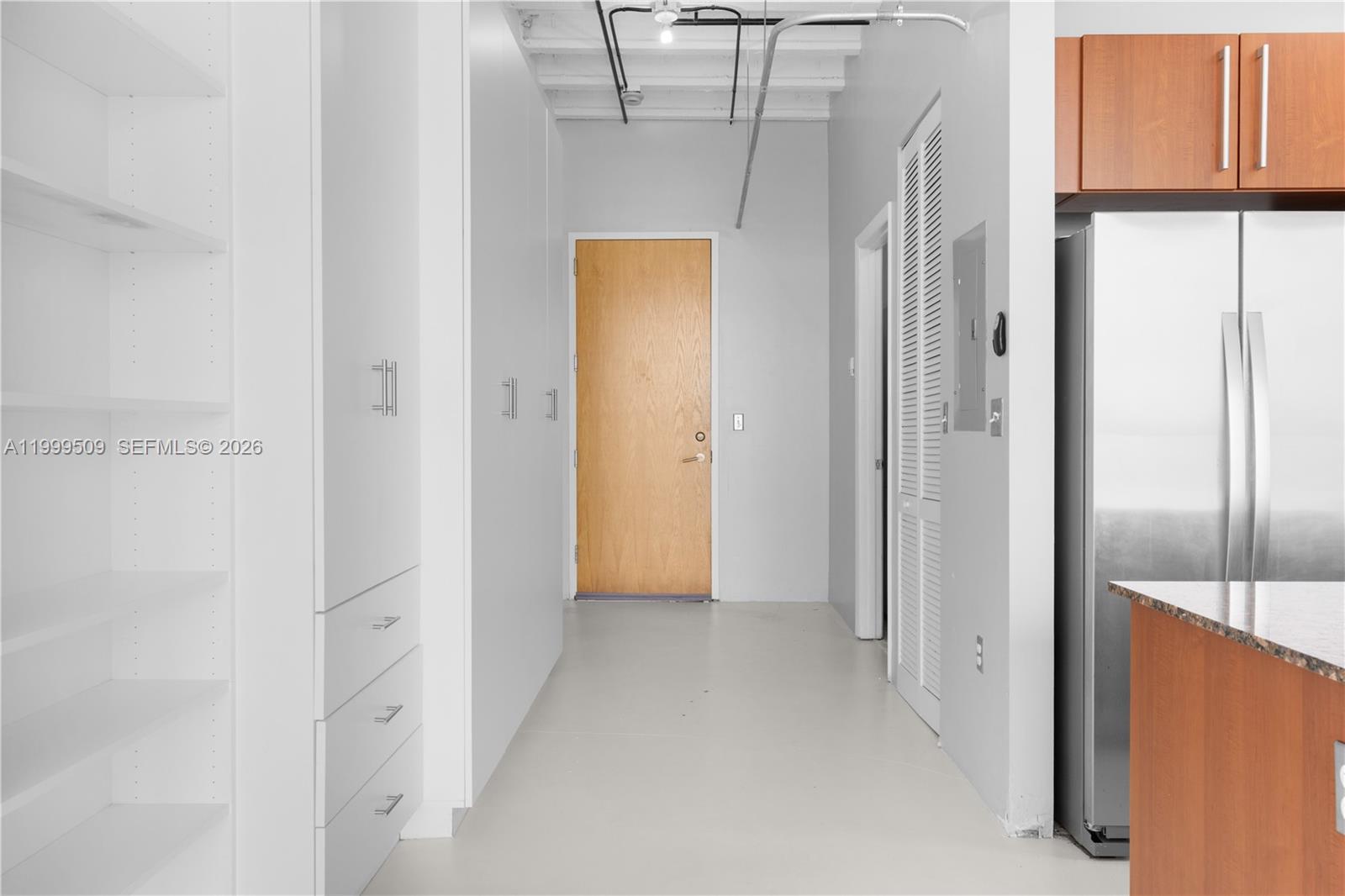 THE BANK CONDO - Residential