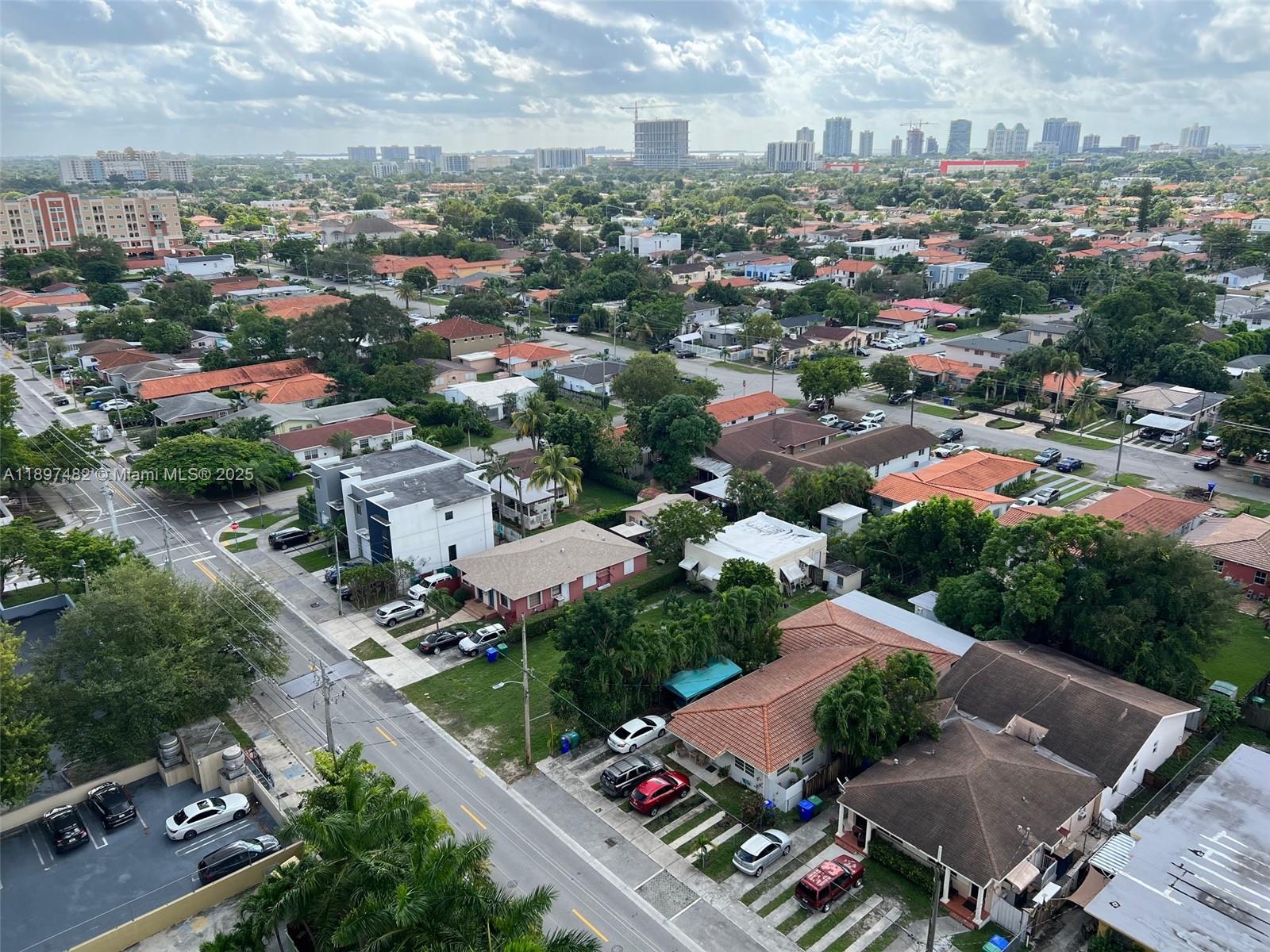 CORAL PLAZA OF MIAMI COND - Residential