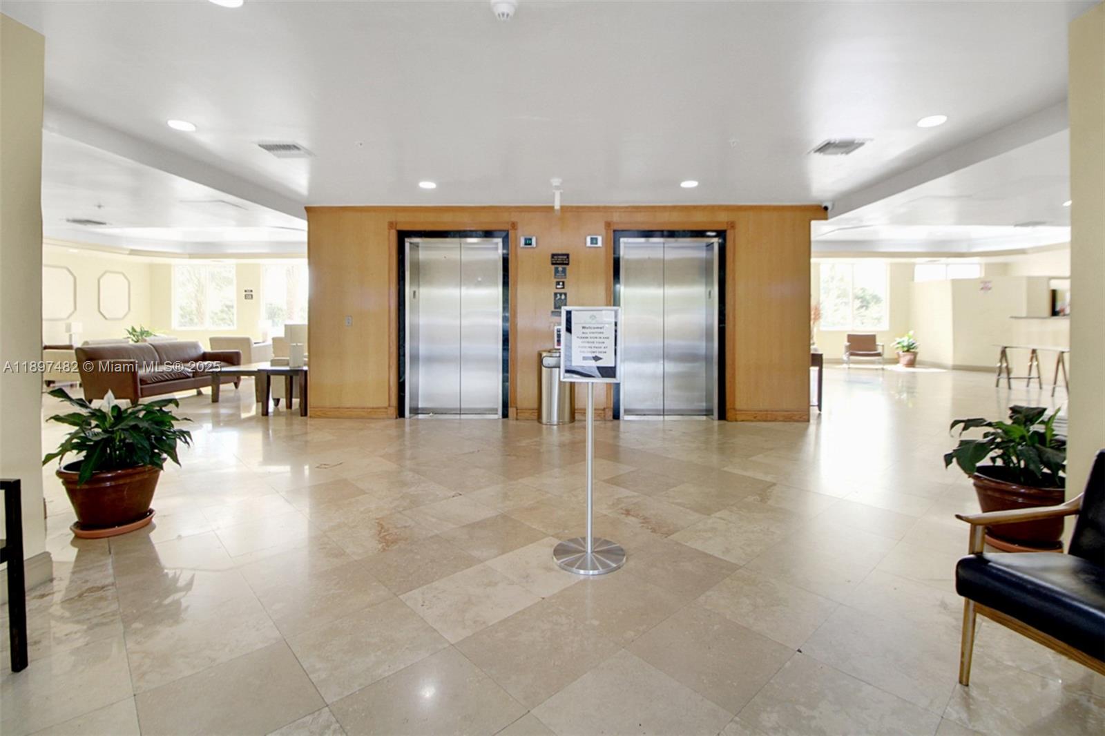 3500 Coral Way PH-07