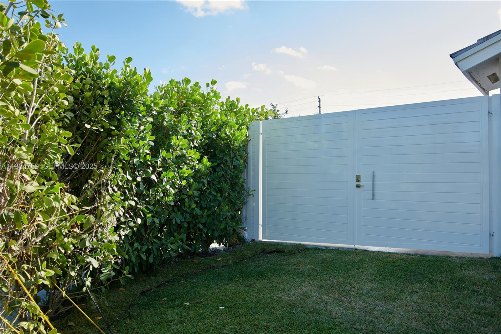 ALLIGATOR SUB - Residential