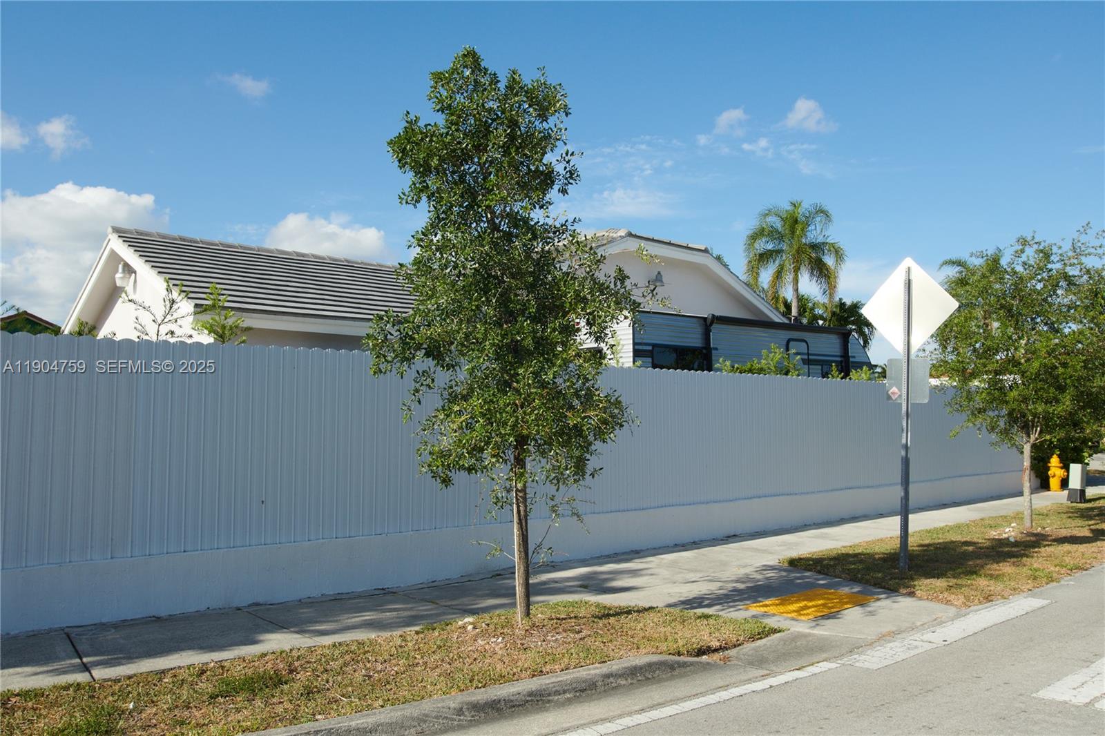 ALLIGATOR SUB - Residential