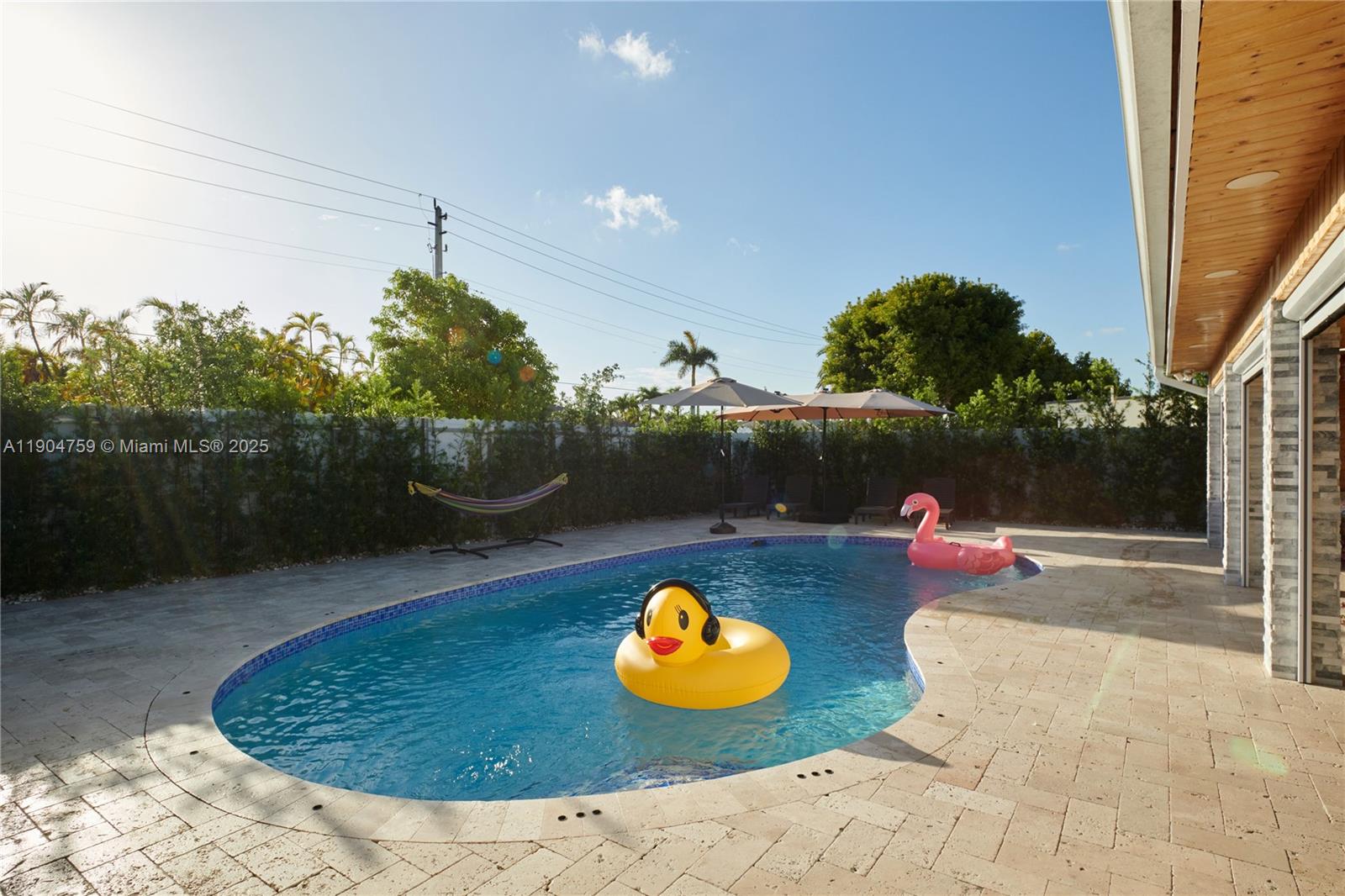 ALLIGATOR SUB - Residential