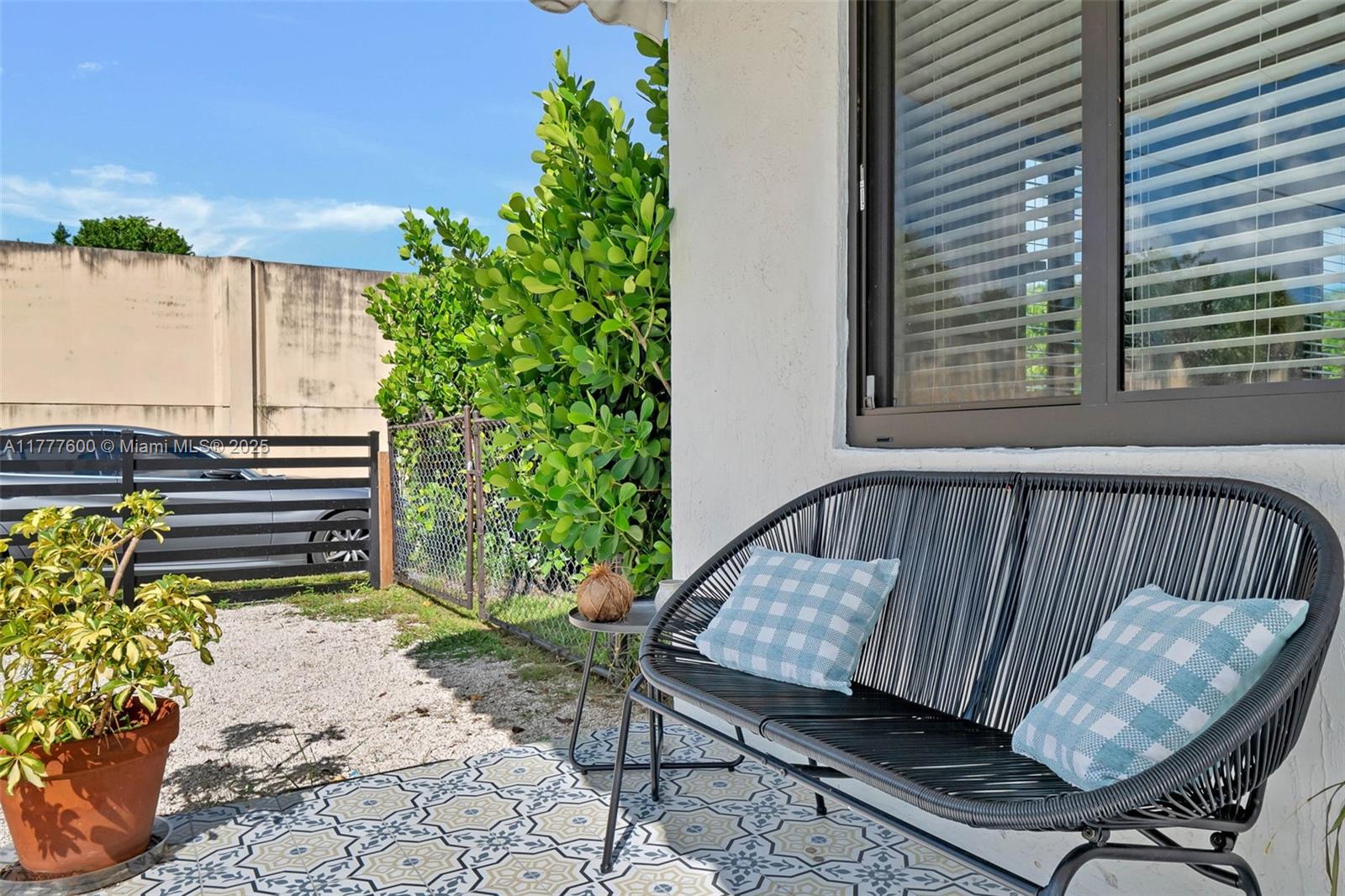 SECURITY HOMESITES - Residential