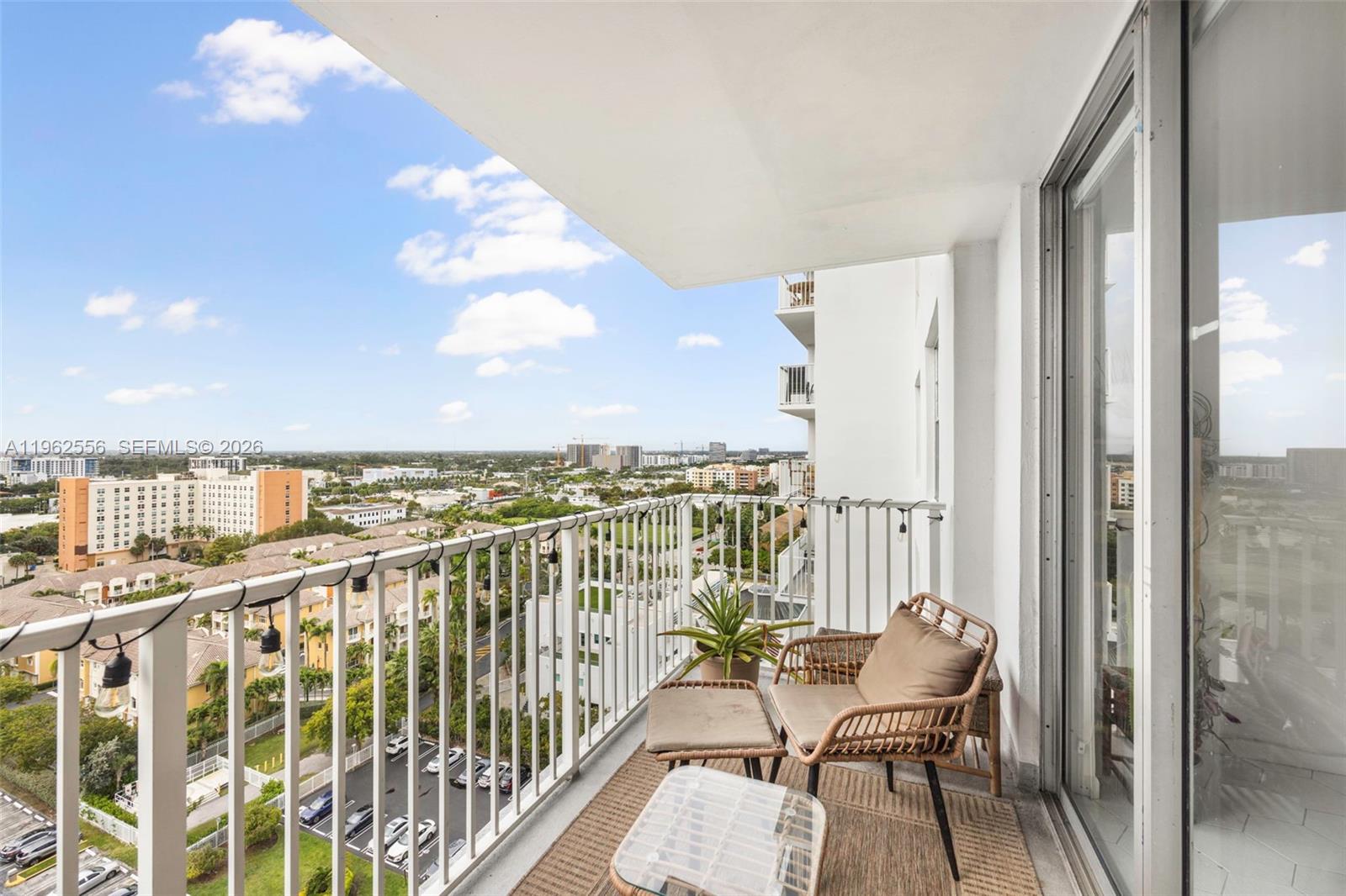 ADMIRALS PORT CONDO WEST - Residential