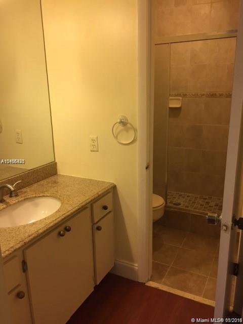 University Village East C - Residential Lease