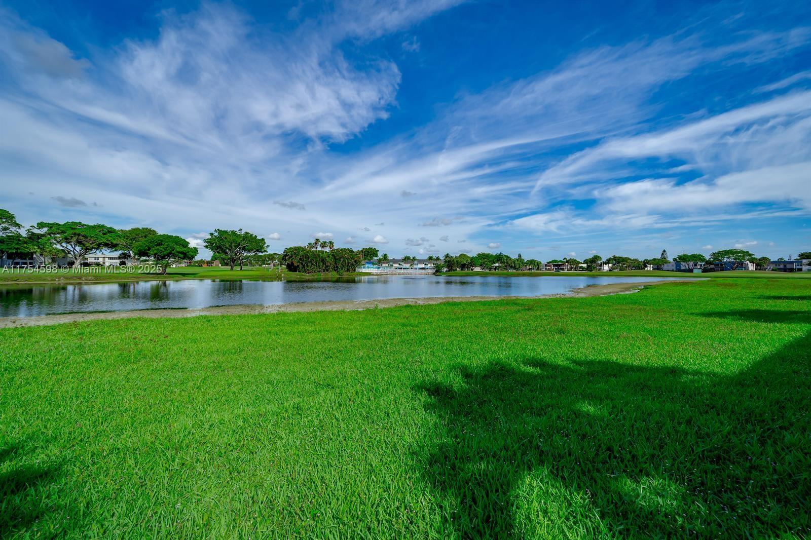 KINGS POINT CAPRI CONDOS - Residential