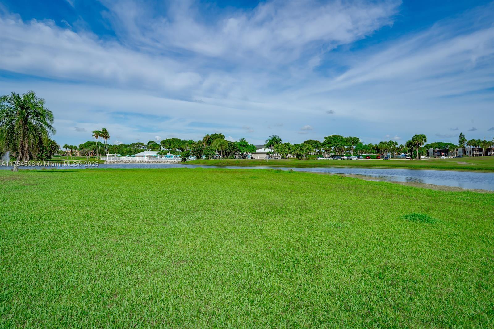 KINGS POINT CAPRI CONDOS - Residential