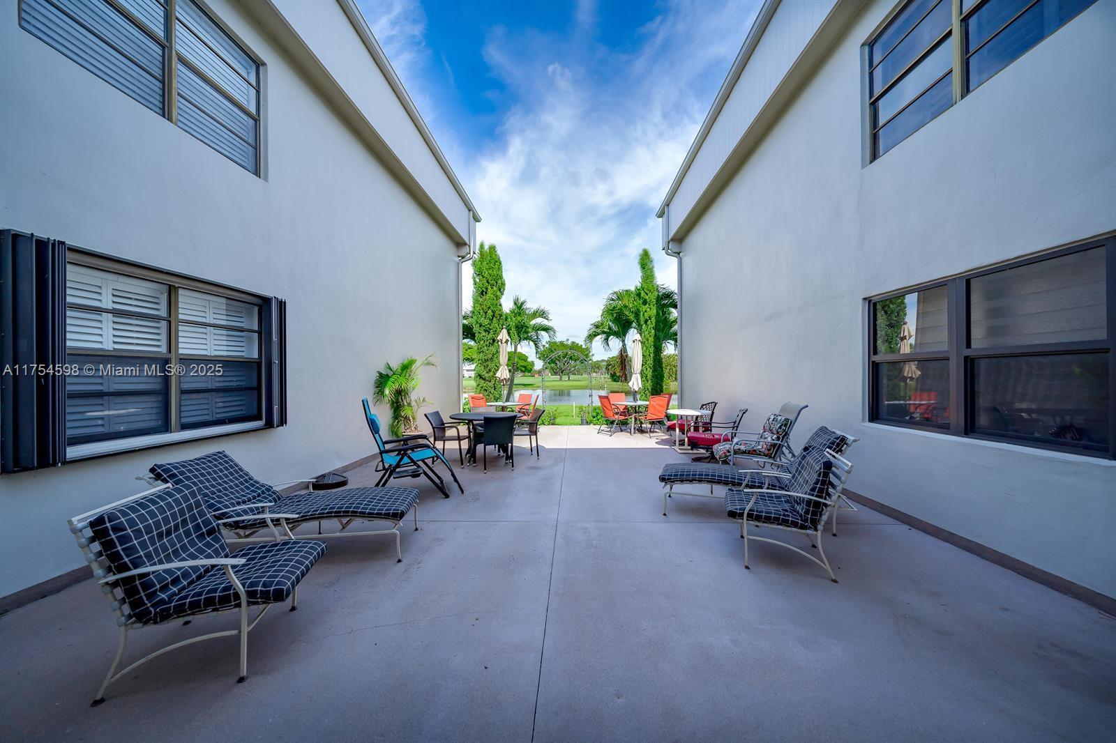 KINGS POINT CAPRI CONDOS - Residential