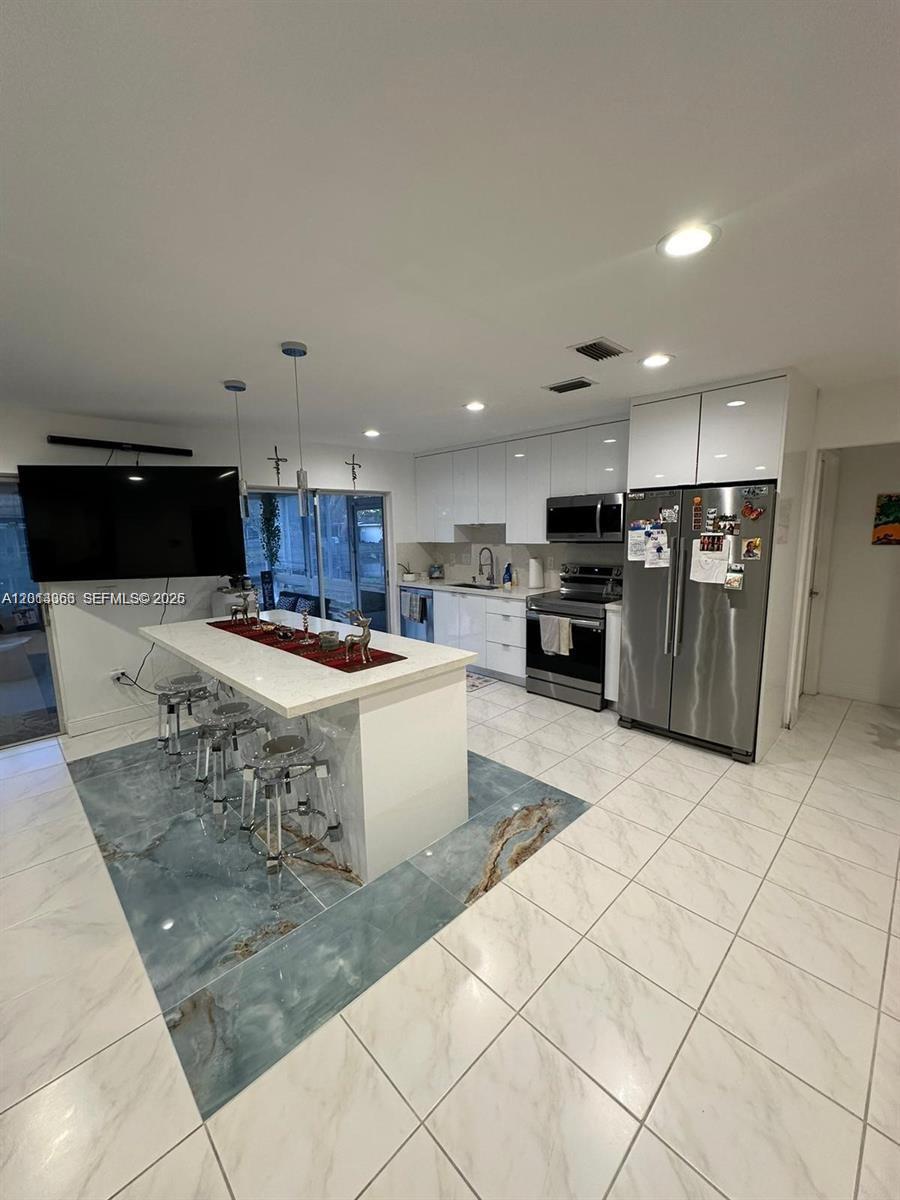 SUNRISE GOLF VILLAGE SEC - Residential