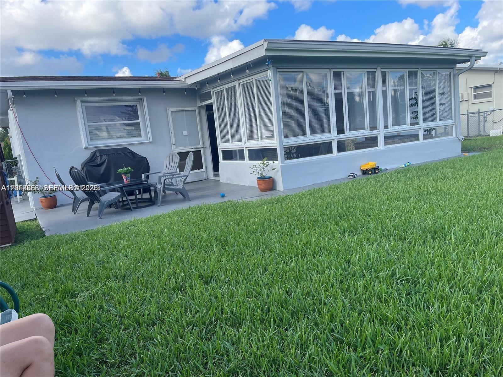 SUNRISE GOLF VILLAGE SEC - Residential