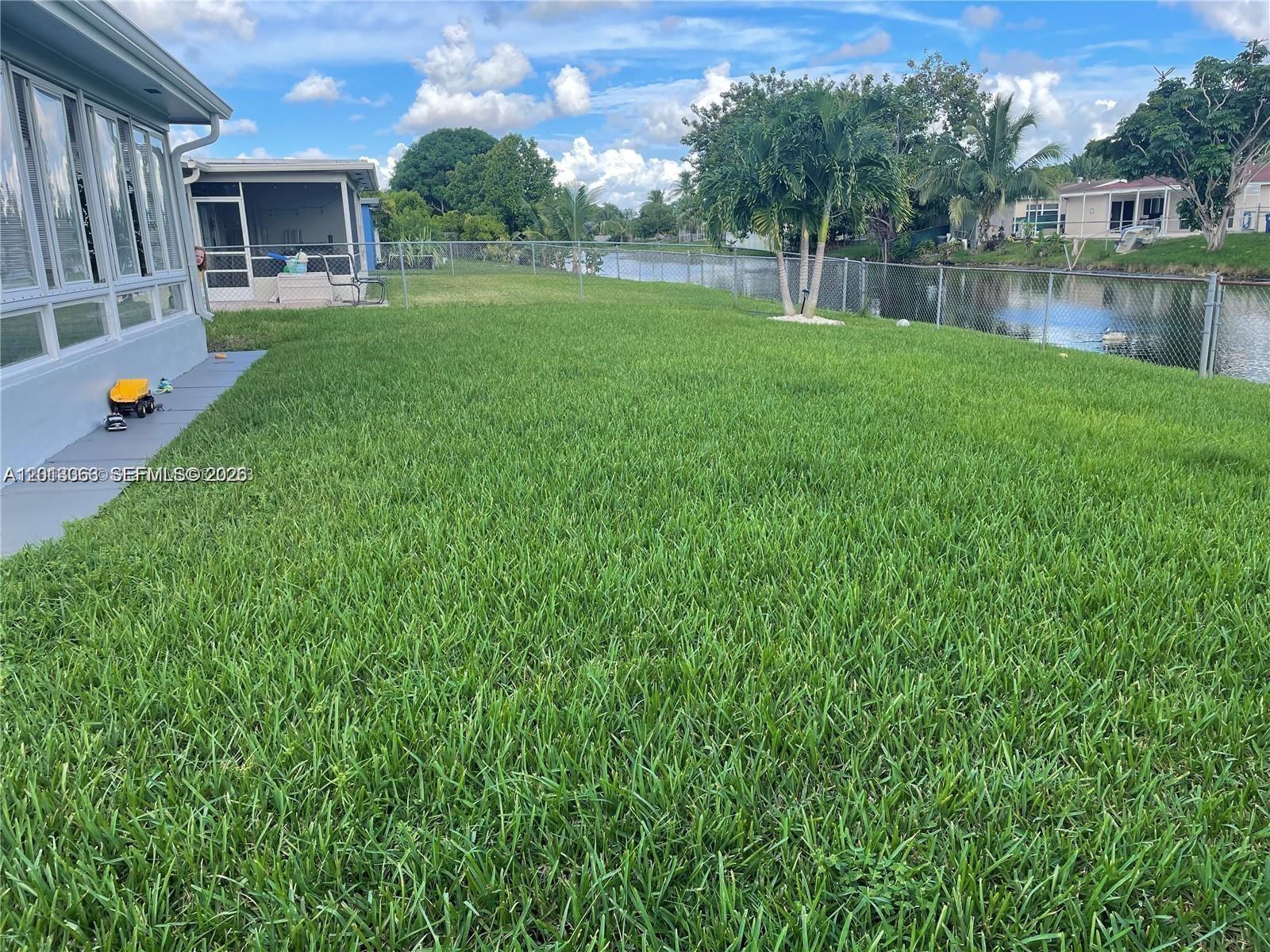 SUNRISE GOLF VILLAGE SEC - Residential