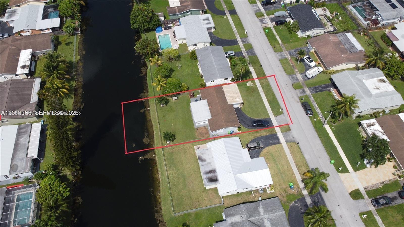 SUNRISE GOLF VILLAGE SEC - Residential
