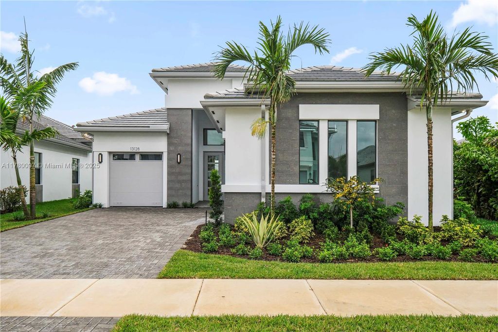 Photo of 13128 Feathering Way, Palm Beach Gardens, FL 33412 (MLS # A11780097)