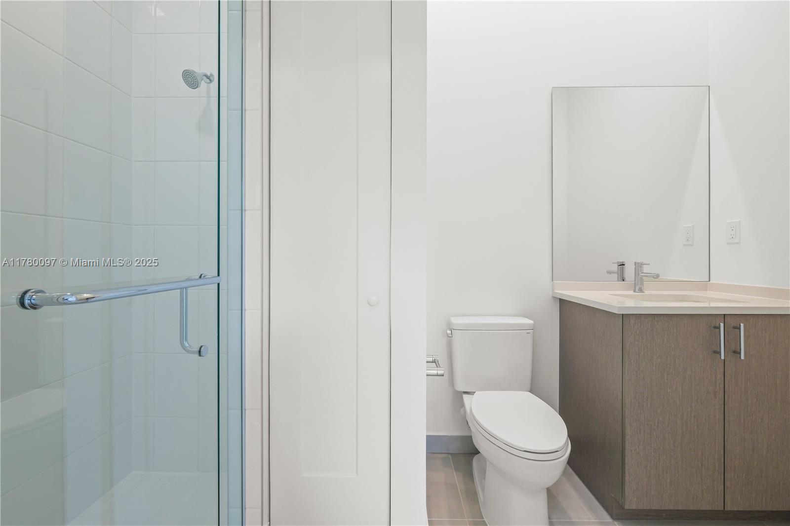 AVENIR POD - Residential Lease