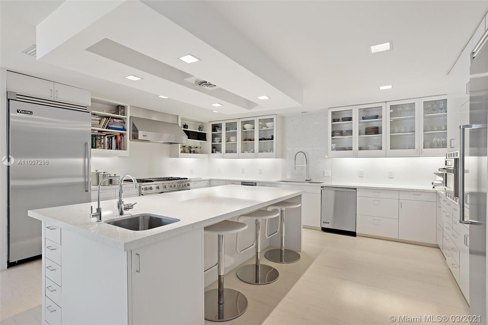 SNAPPER CREEK LAKES SUB - Residential