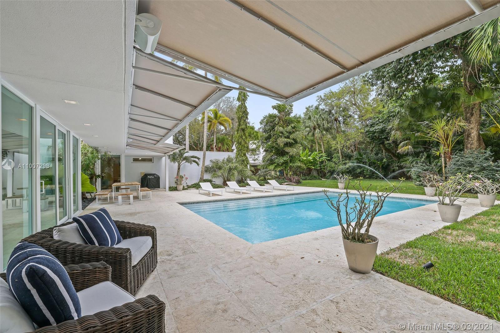 SNAPPER CREEK LAKES SUB - Residential