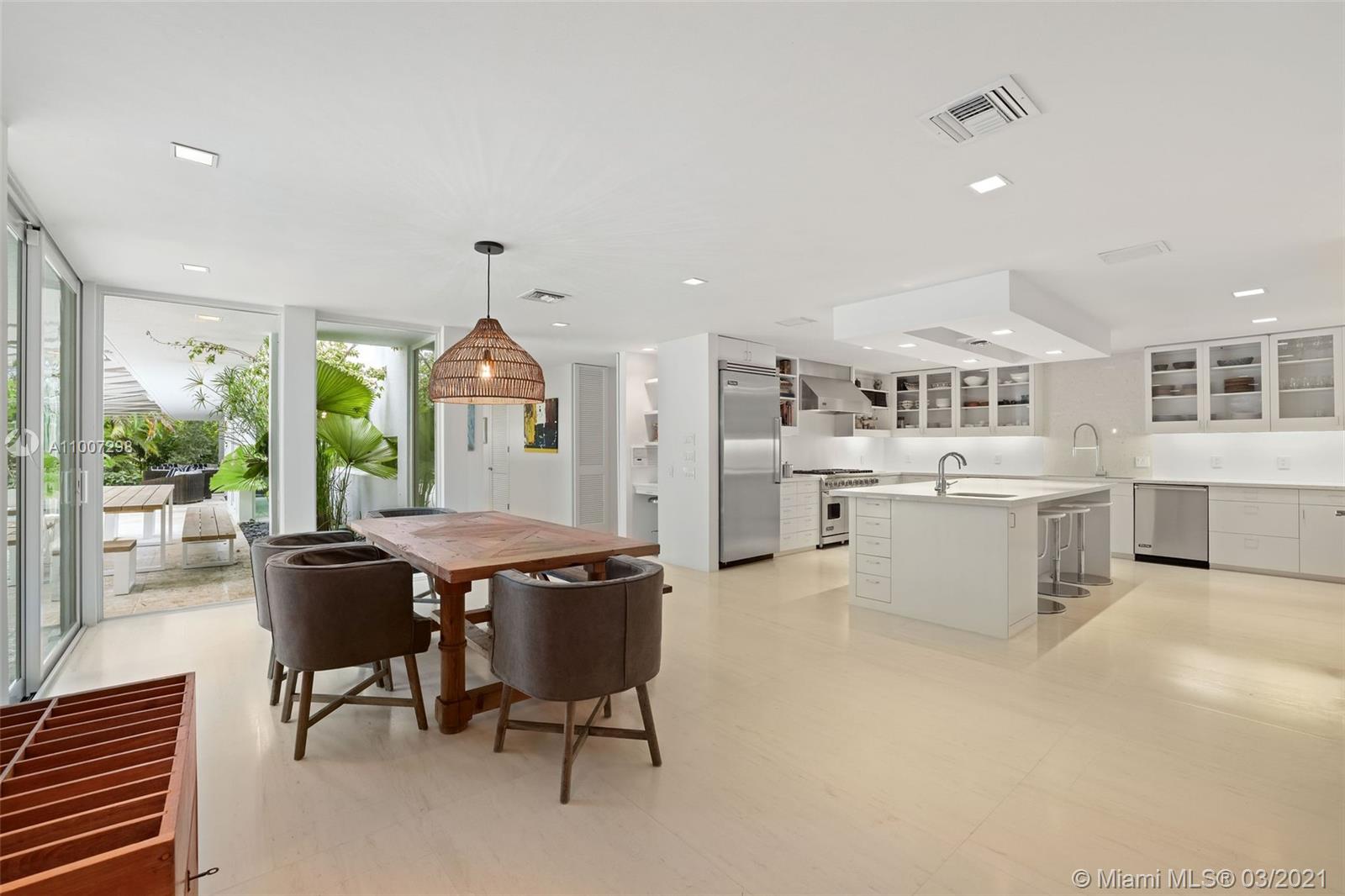 SNAPPER CREEK LAKES SUB - Residential