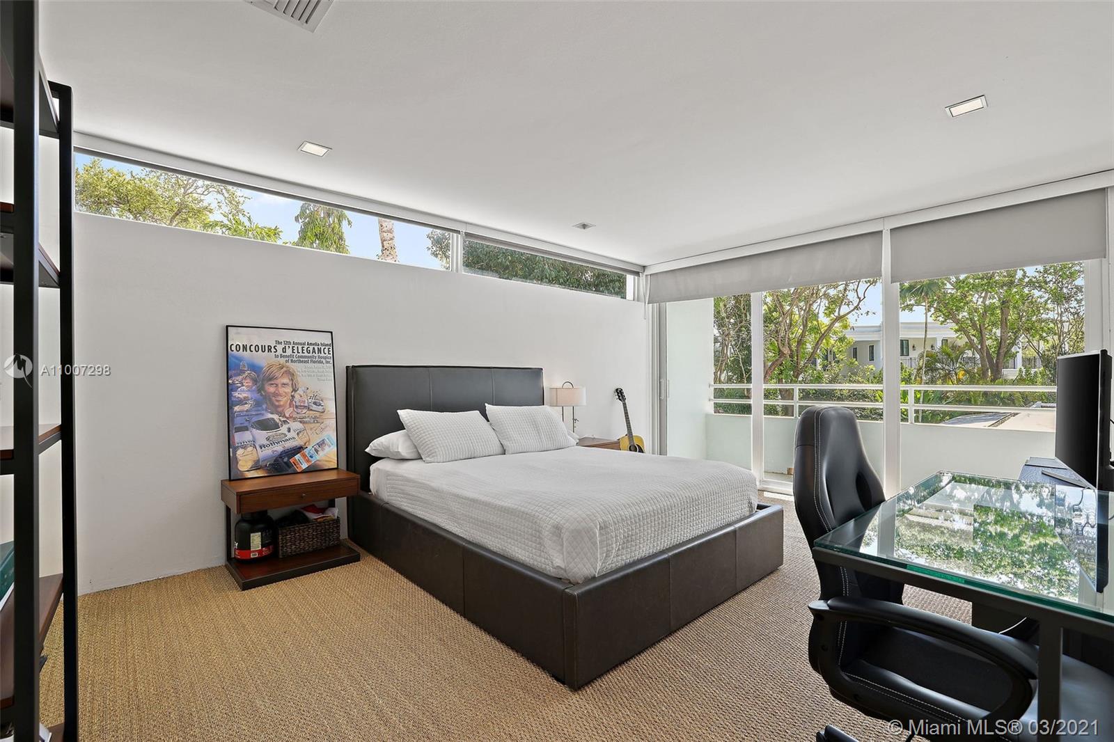 SNAPPER CREEK LAKES SUB - Residential