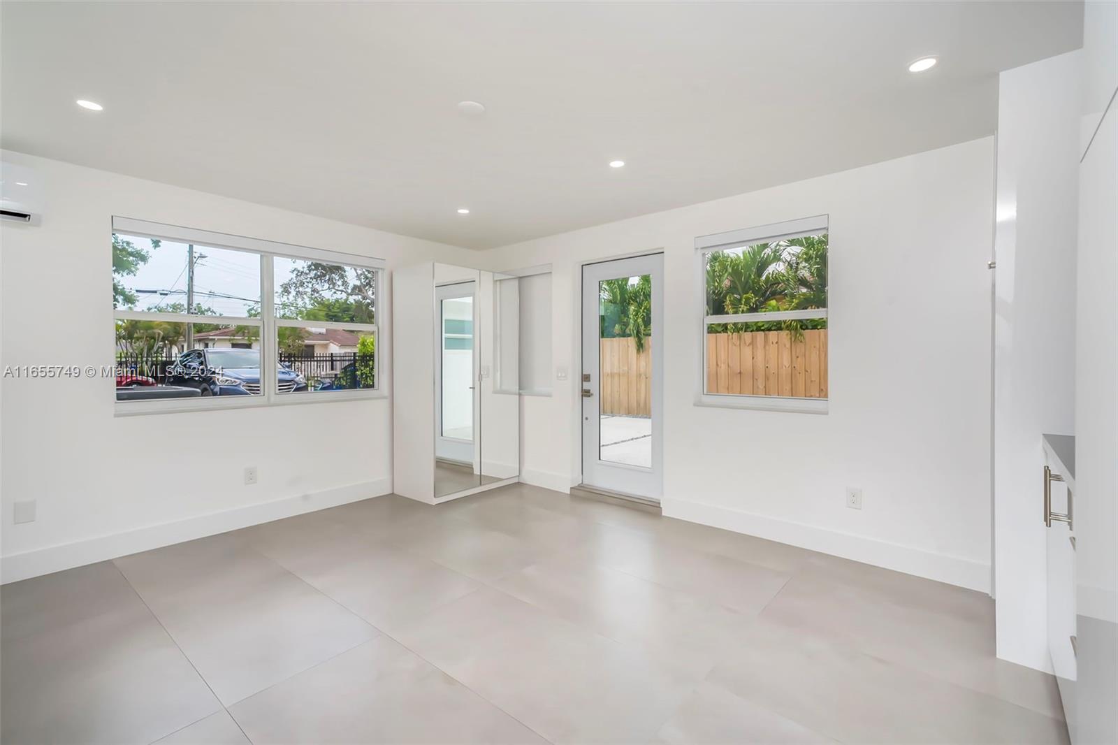 FAIRMONT PARK - Residential Lease
