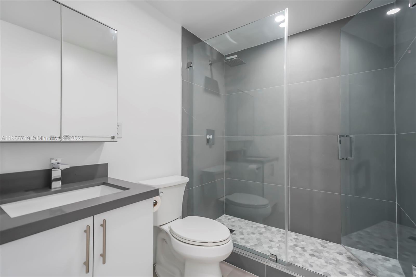 FAIRMONT PARK - Residential Lease