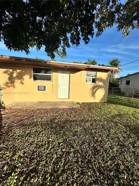 26627 SW 139th Ave 26627 Homestead FL 33032