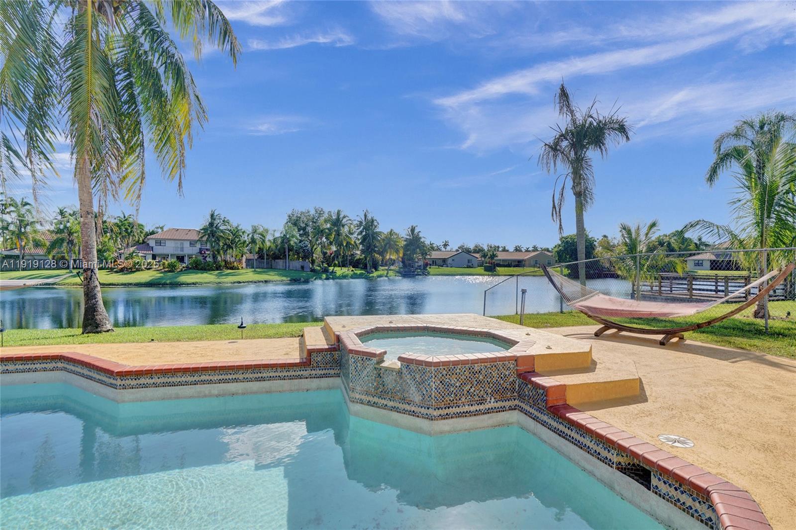 HAWKES BLUFF - Residential