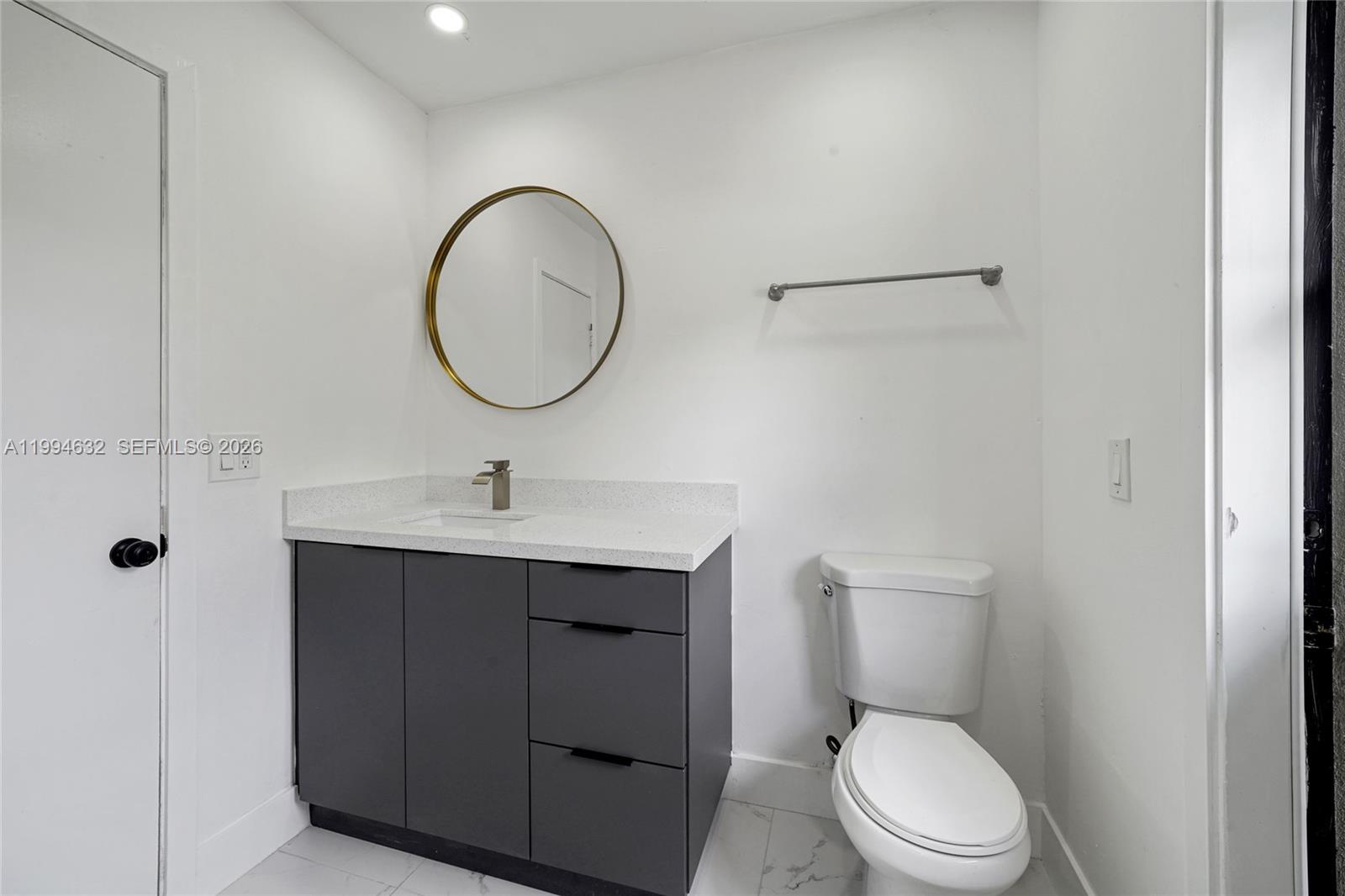 BOULEVARD EAST - Residential Lease