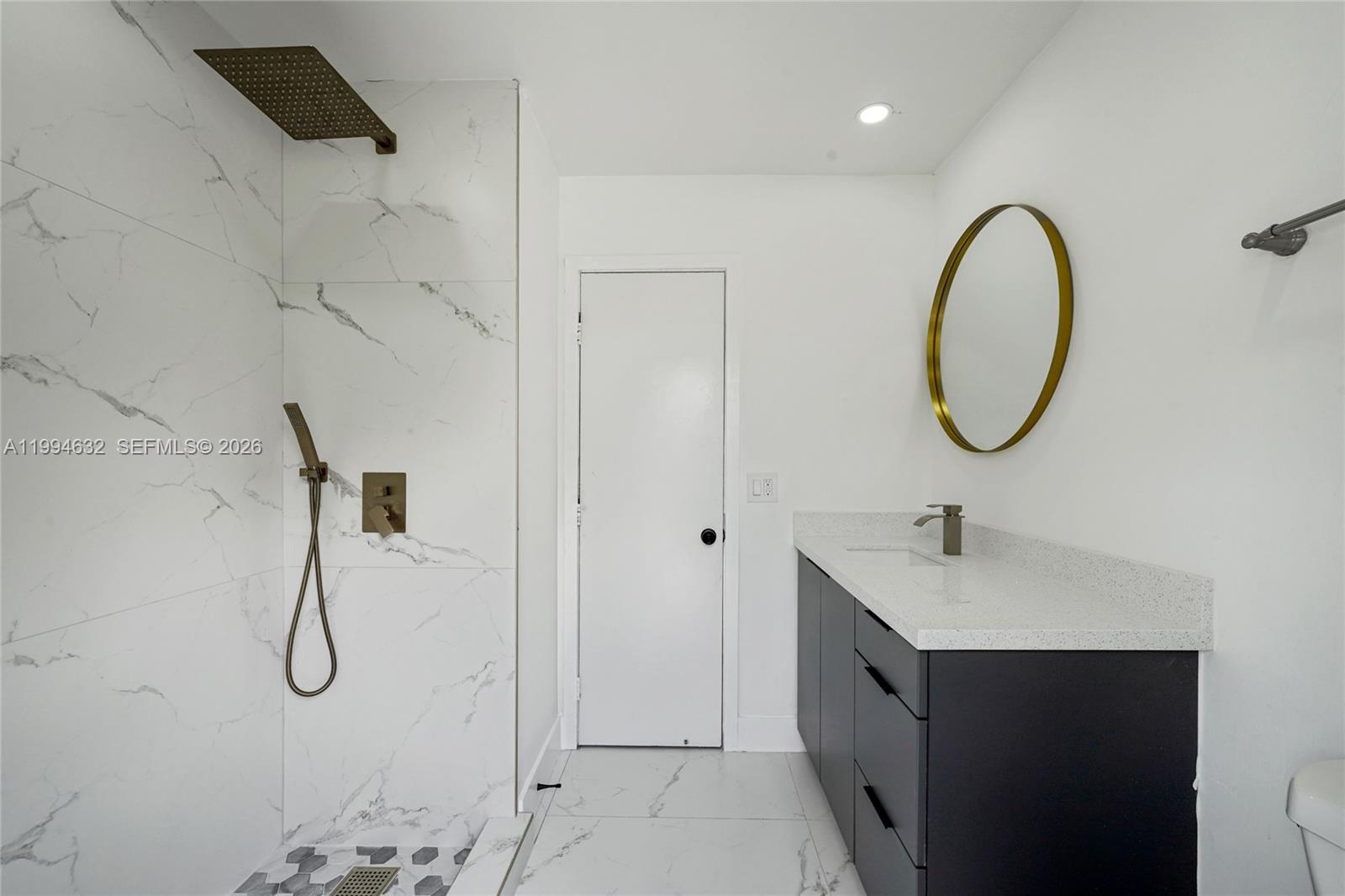 BOULEVARD EAST - Residential Lease