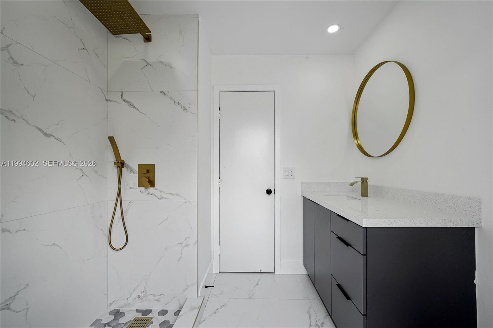 BOULEVARD EAST - Residential Lease