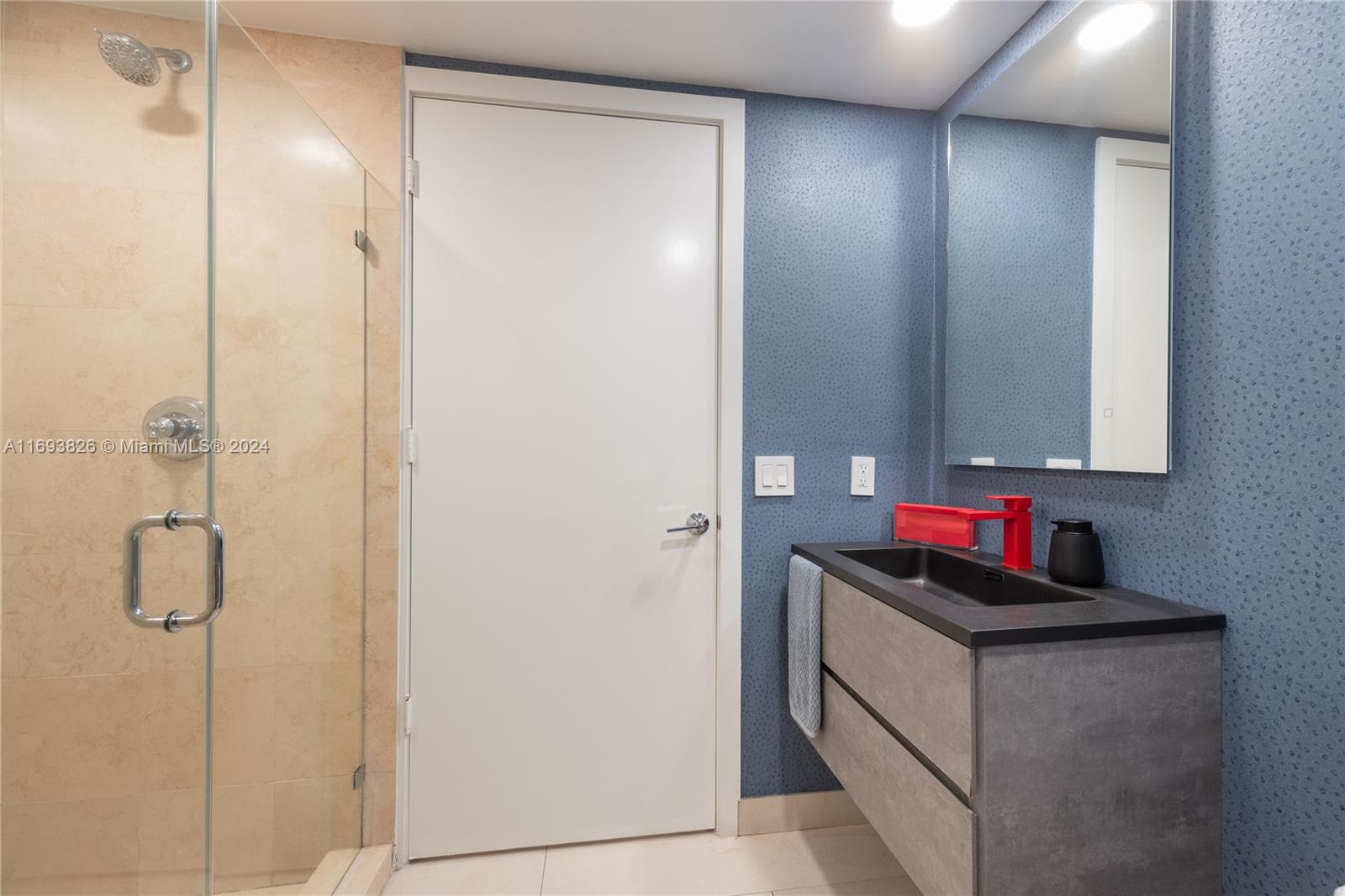 LAKE TOWER CONDO - Residential