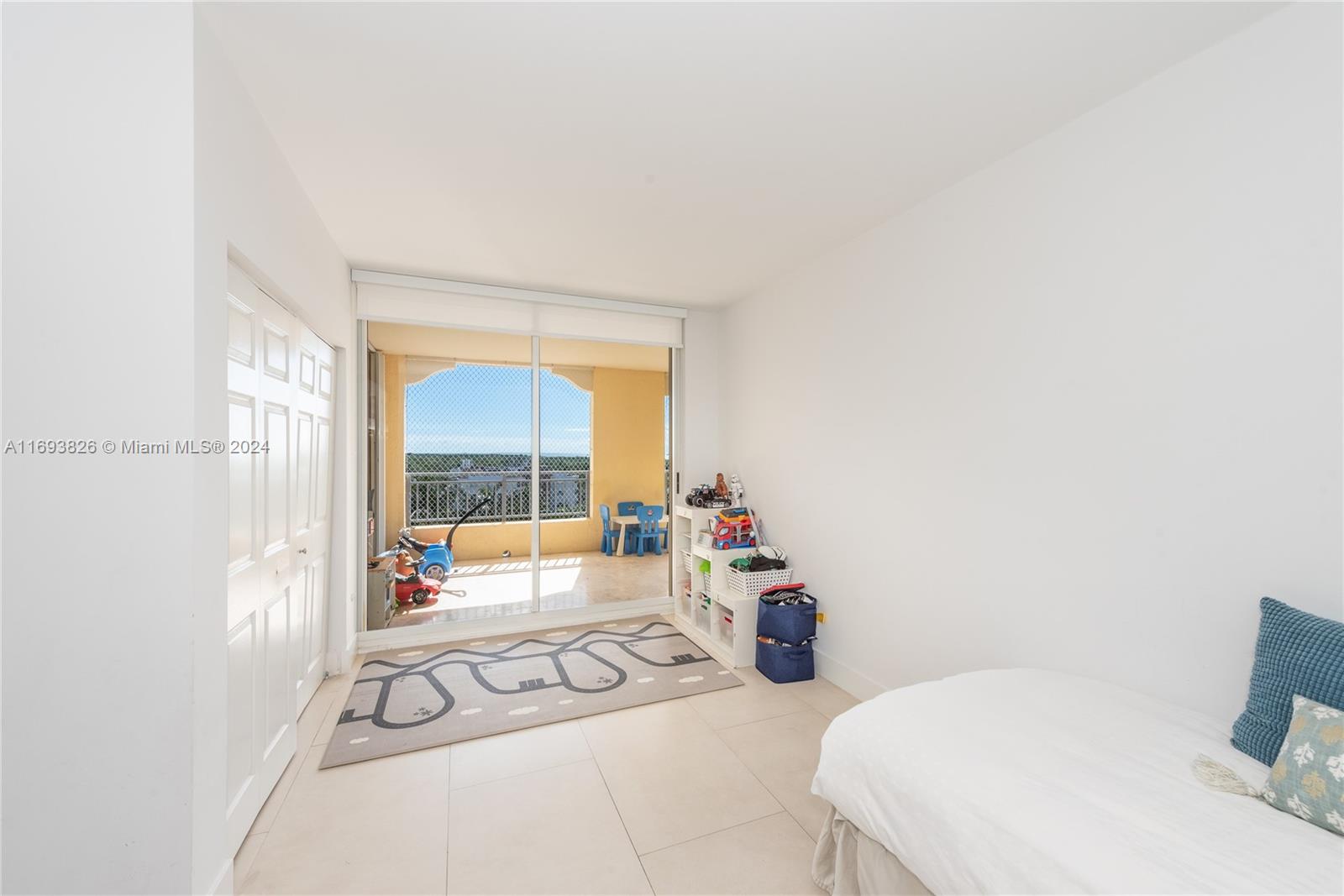 LAKE TOWER CONDO - Residential